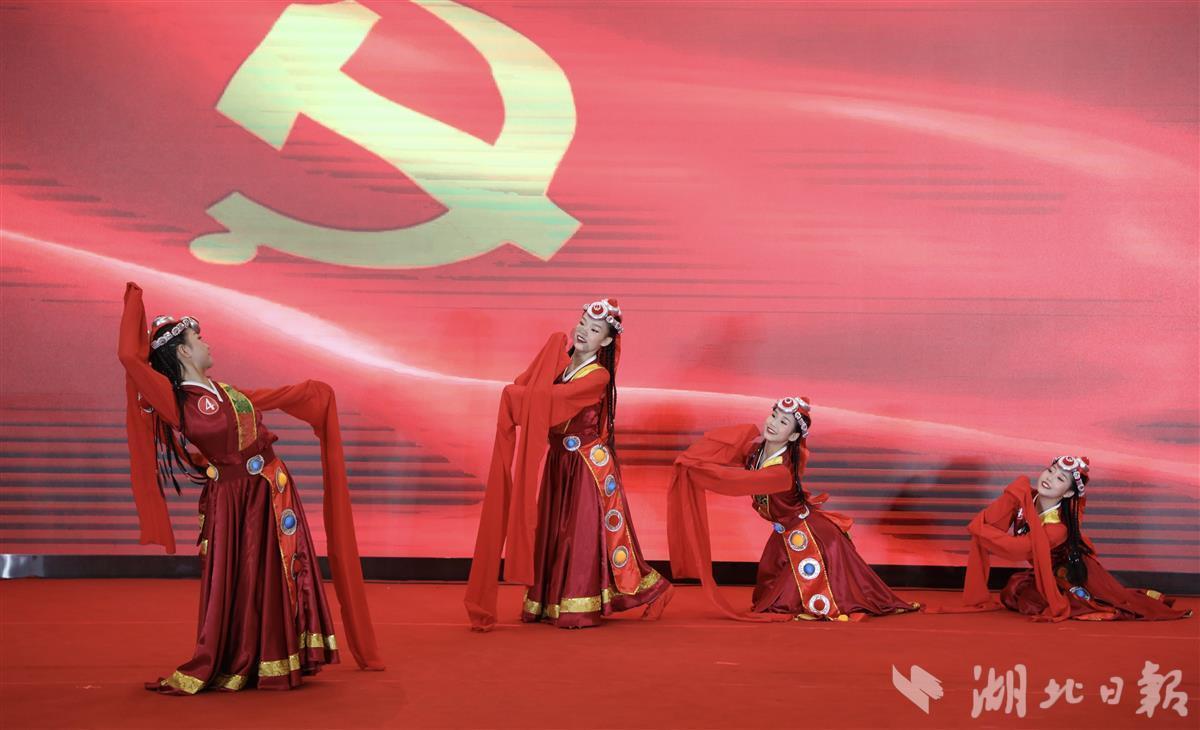 中科信息:第四届第九次董事会会议于2024年1月22日举行